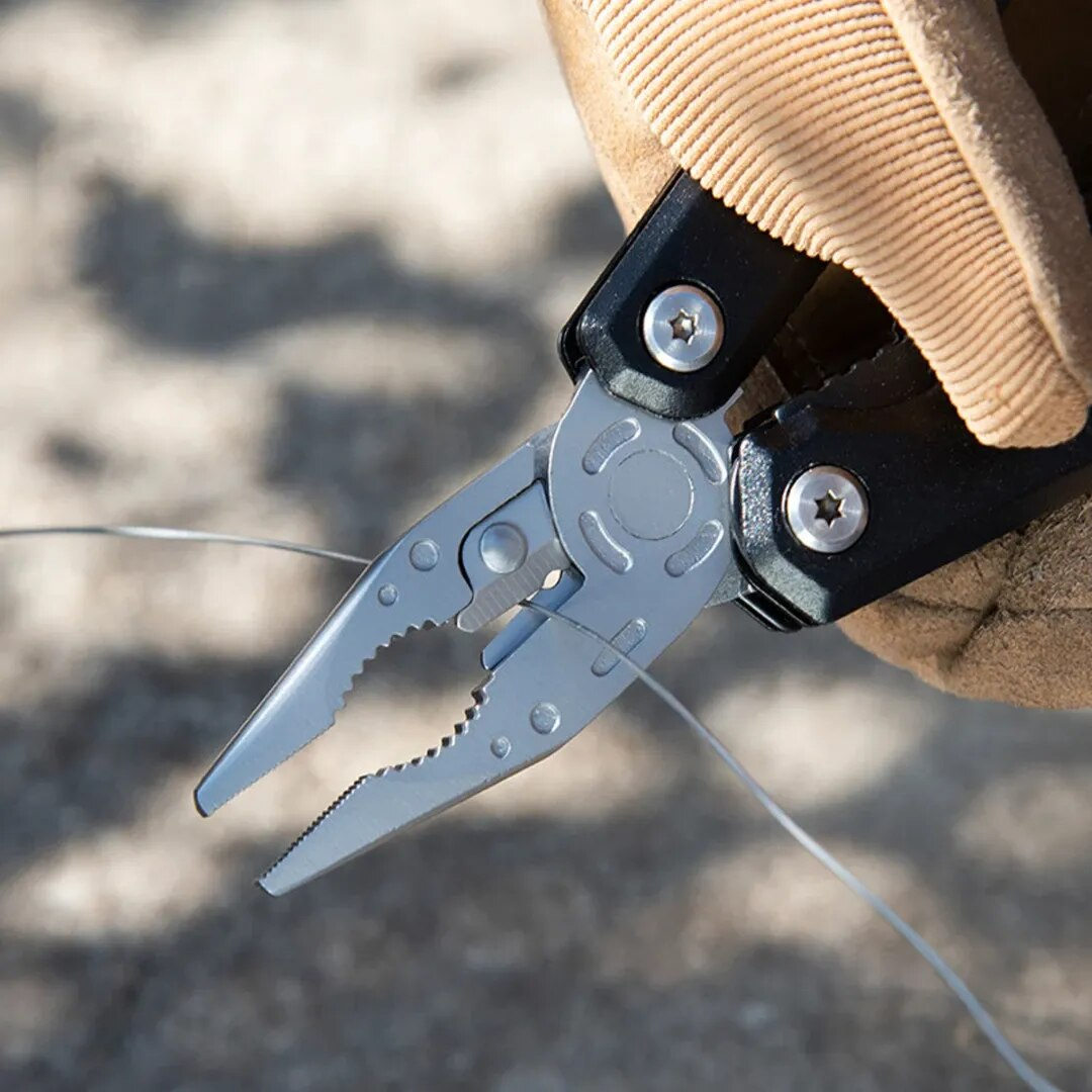 BowLift | Hammer and Pliers in One Compact Set