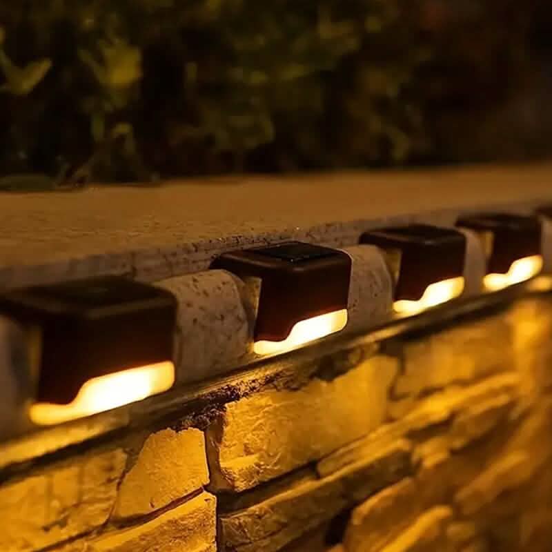 BowLift | 4-Pack: Solar Outdoor Garden Deck Lights