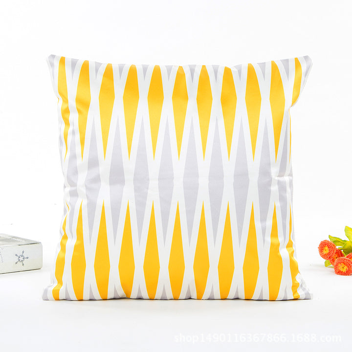 Geometric Pattern Decorative Cushion
