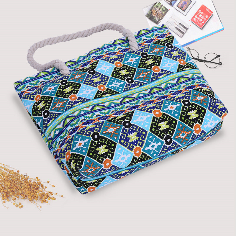 Fashionable beach bag made of sturdy cotton fabric Bowlift