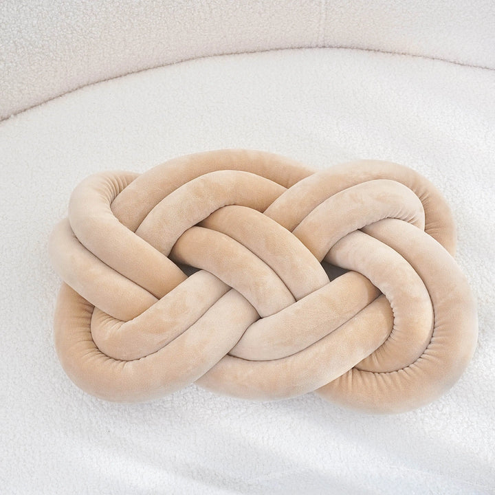 BowLift | Decorative Cushion | Knotted Geometric Design | Washable Polyester | 40×30 cm