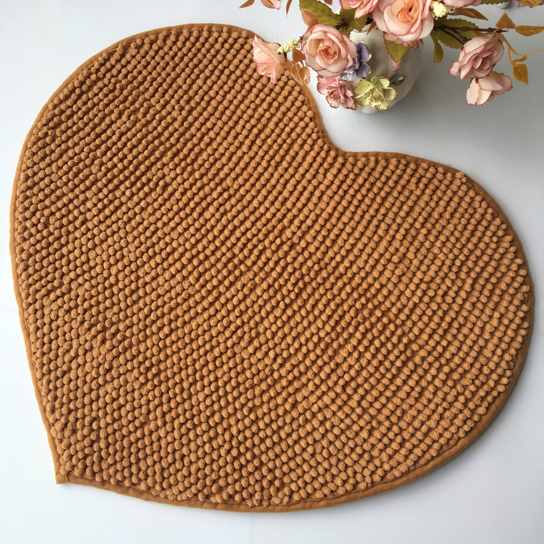 Heart-Shaped Soft Textured Bath Mat Bowlift