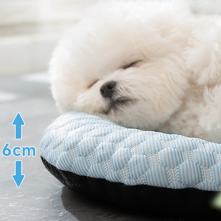 Cloud-Shaped Cooling Pet Mat for Small to Medium Dogs | Bowlift