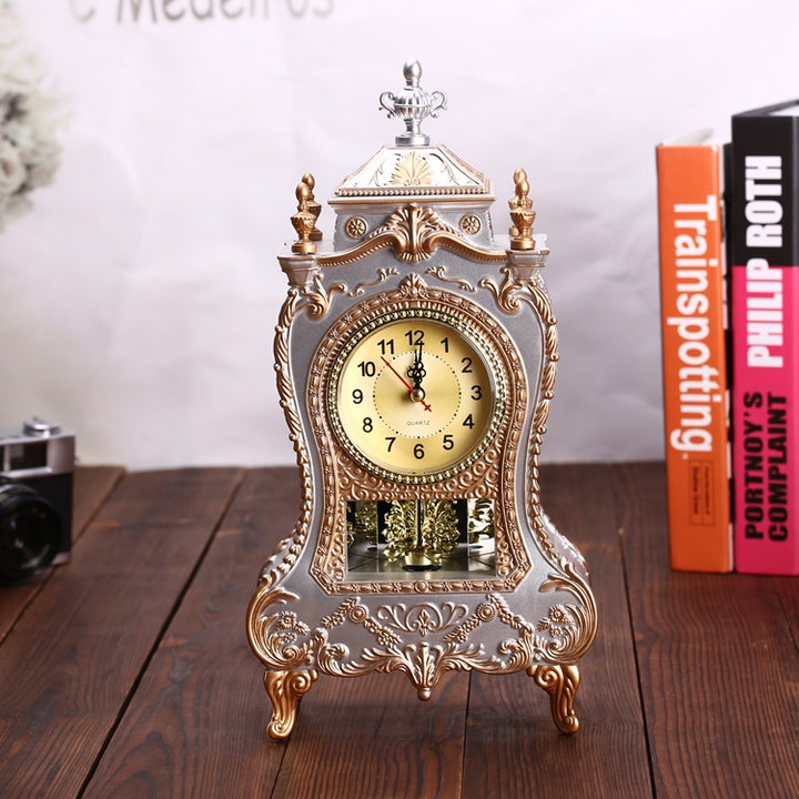 Decorative table clock Bowlift