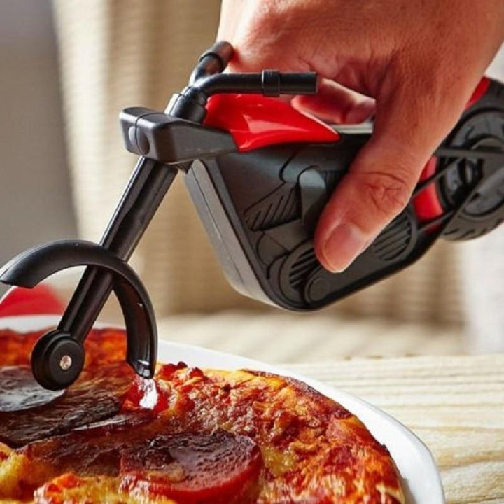 BowLift | MotoSlice – The ultimate pizza machine for real bikers!