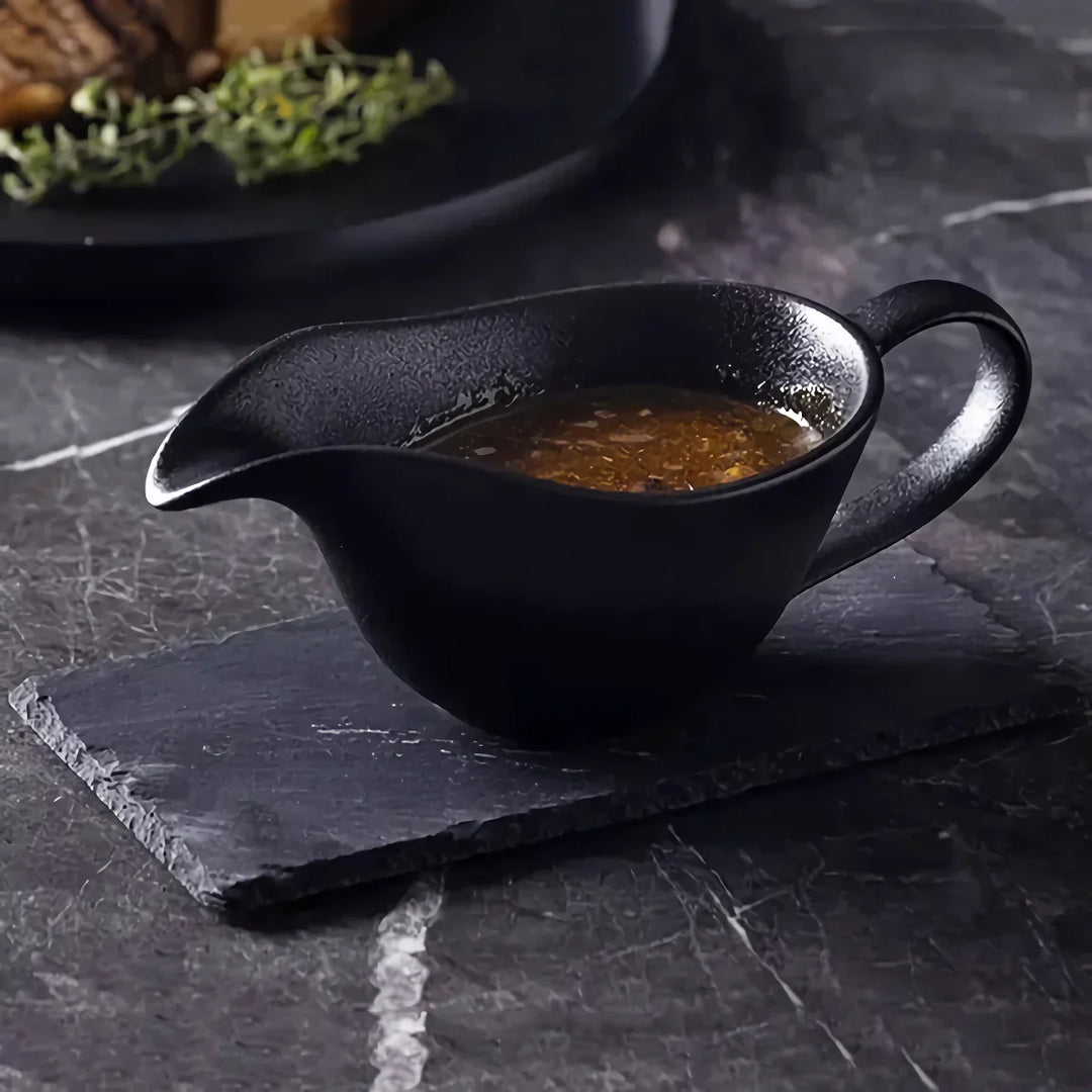 BowLift | Elegant Ceramic Gravy Boat for Sauces and Dressings - 220ml