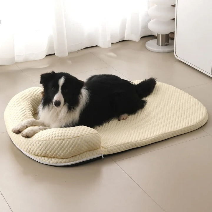 Cooling mat for pets with silk cover | Bowlift