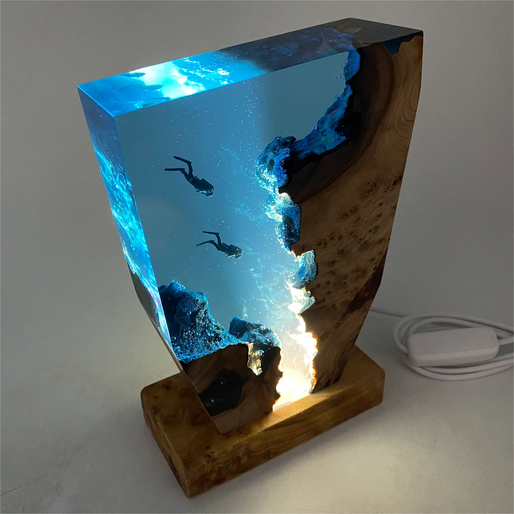 BowLift | Abyss Aurora: Dive into illuminated depths