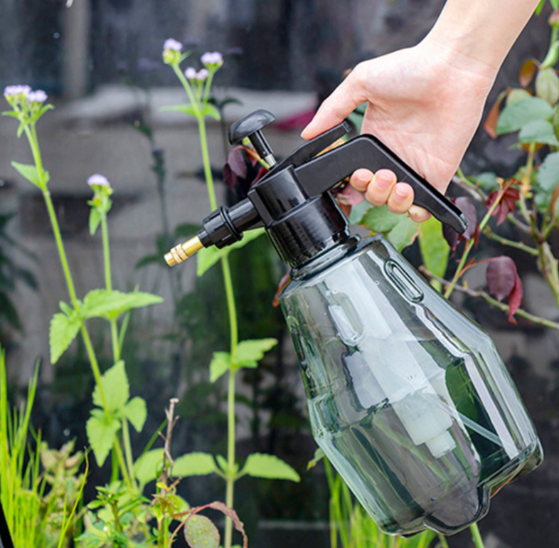 BowLift | Pressure Pump Spray Bottle – Manual Spray Bottle for Garden and Plant Care