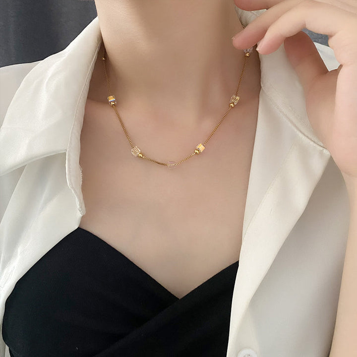 BowLift | Niche Design Crystal Bead Necklace