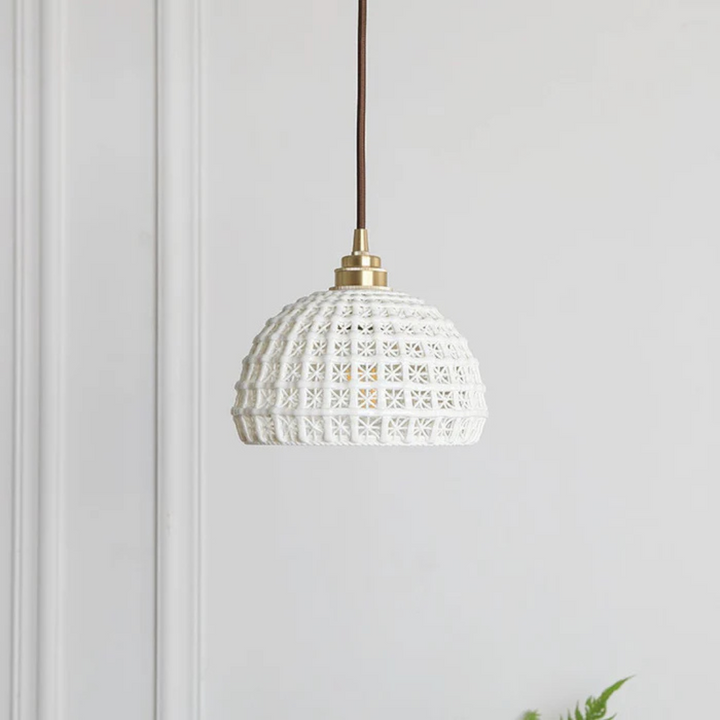 BowLift | Minimalistic Ceramic Pendant Lamp