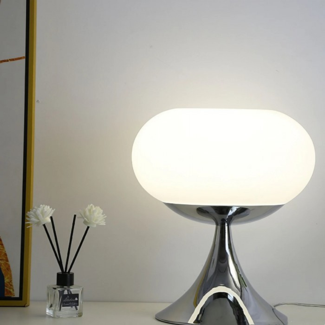 BowLift | Antique LED Table Lamp