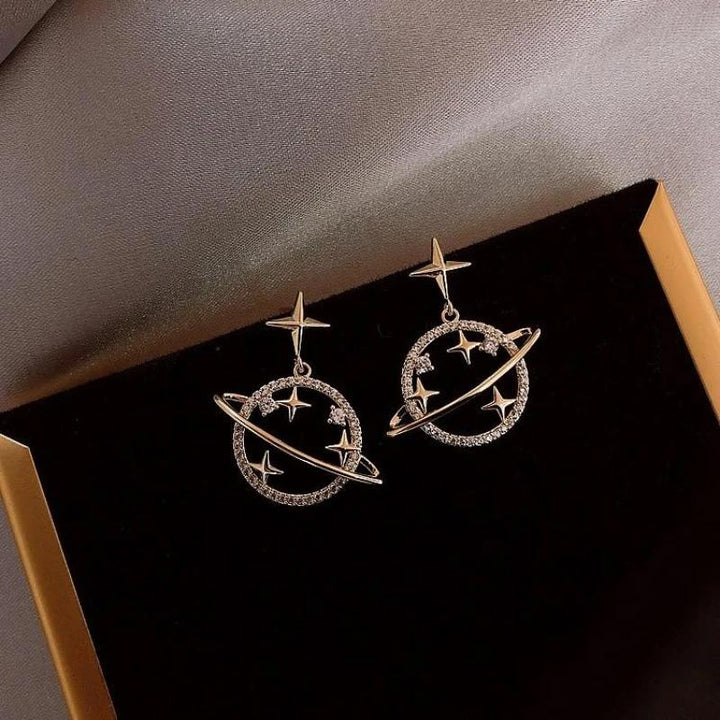 BowLift | Saturn Gold Earrings