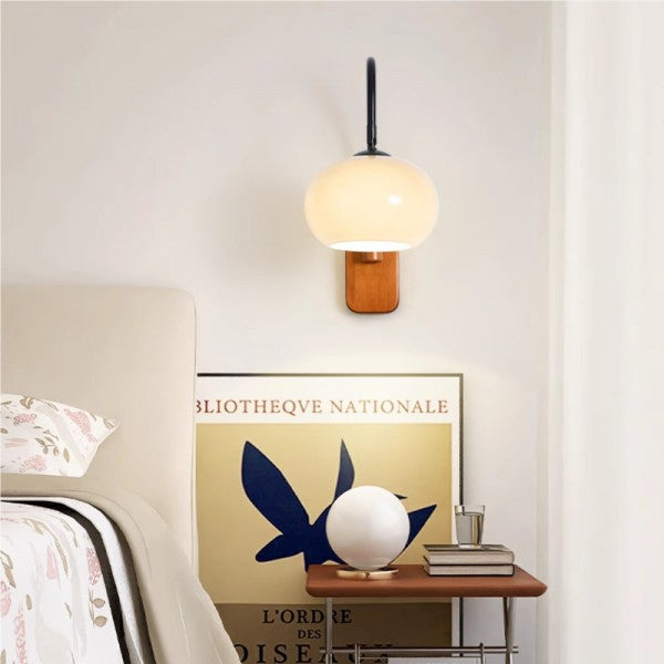 BowLift | The elegance of glass and wood on your wall