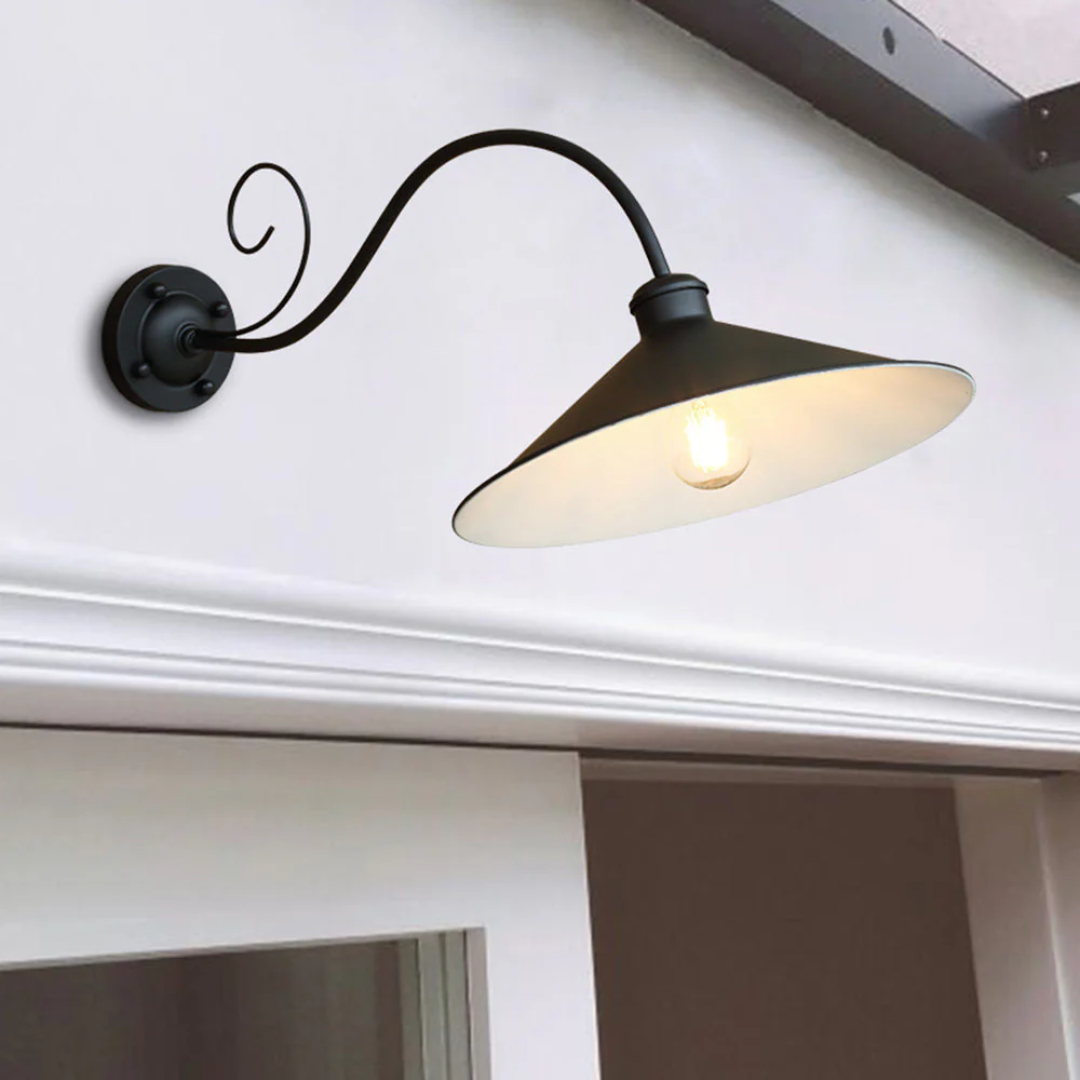 BowLift | Vintage Outdoor Wall Lamp