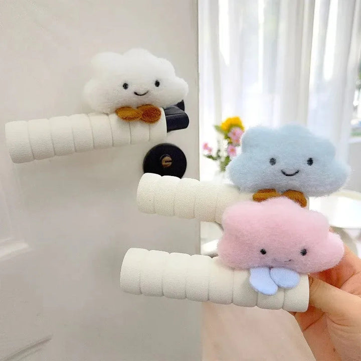 BowLift | Anti Bump Happy Cloud Door Handle Cover