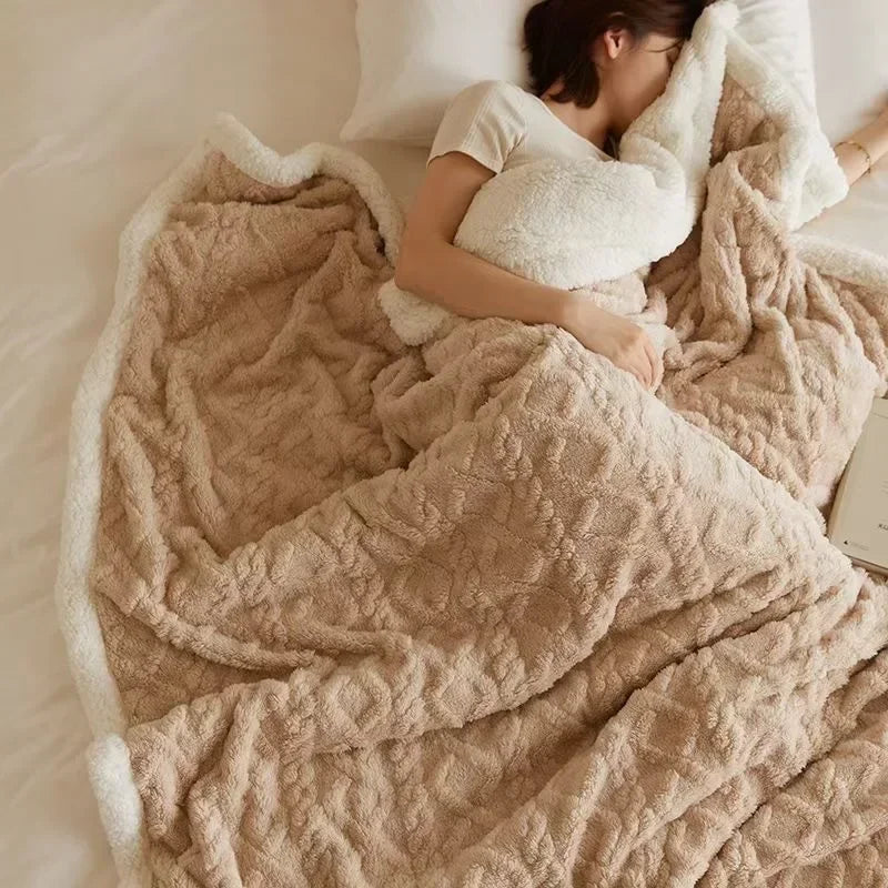 BowLift | WarmWool Thick Lambswool Blanket Winter Comfort and Warmth