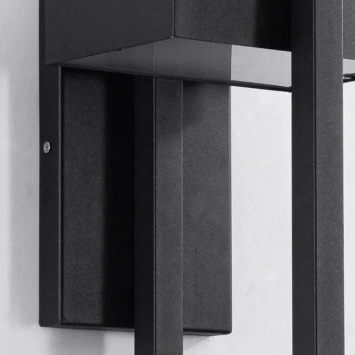 BowLift | AuraBright – Modern Outdoor Wall Light with Energy-Efficient LED