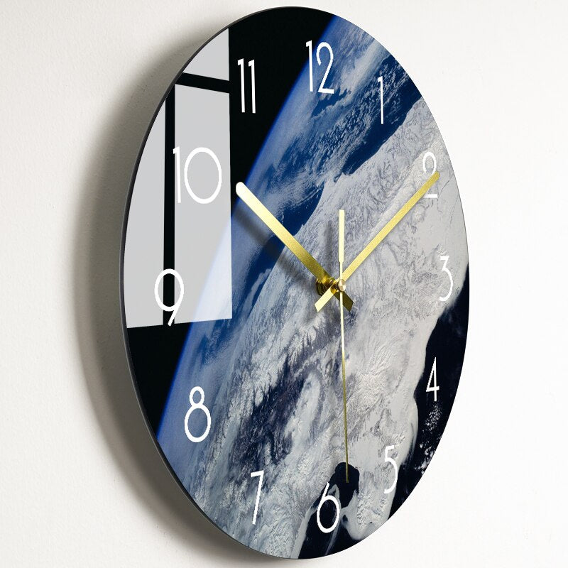 Elegant Wall Clock made of Glass Bowlift