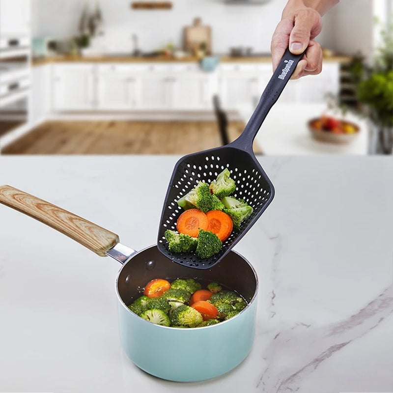 Silicone Kitchen Scoop Colander | Bowlift
