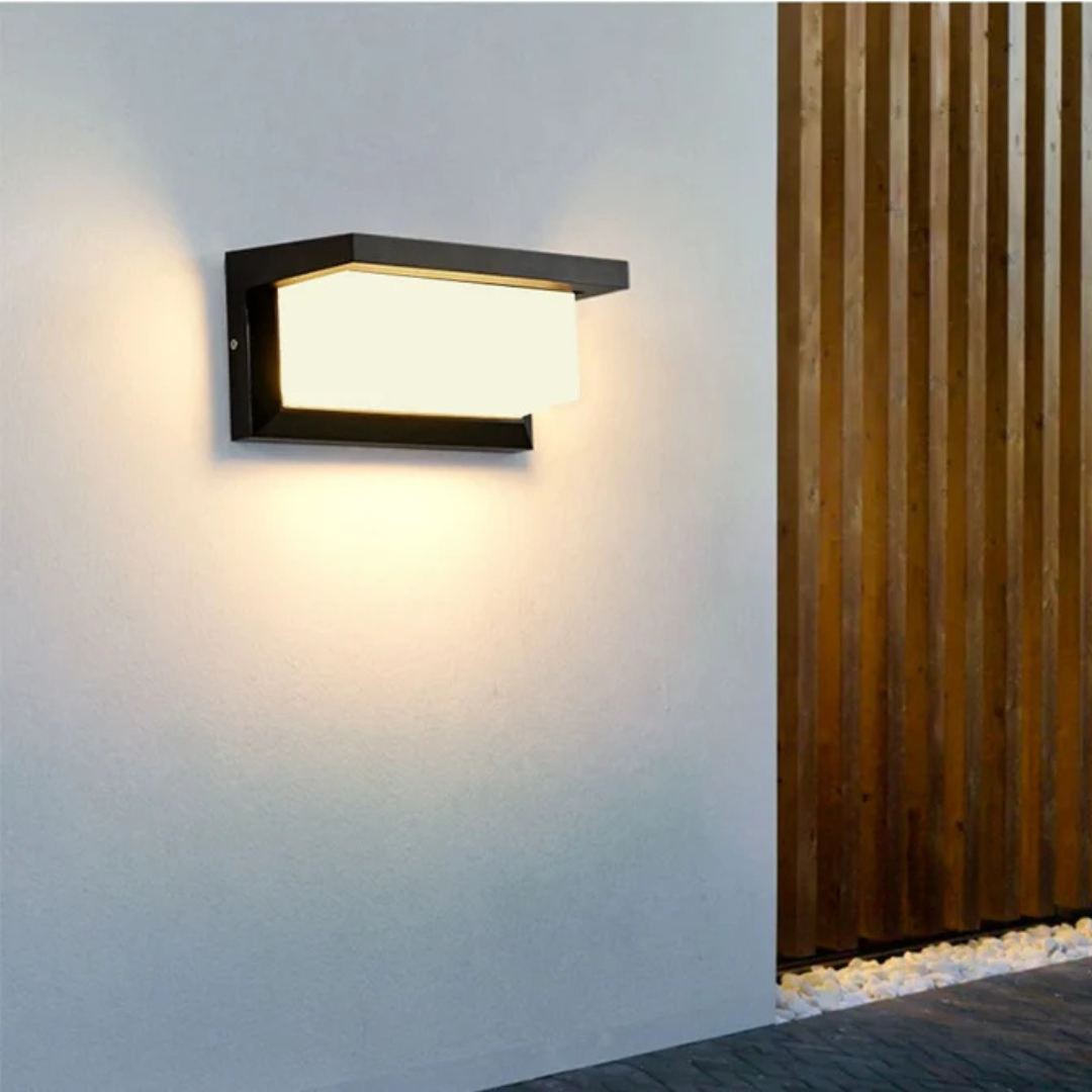 BowLift | Outdoor Wall Lamp With Sensor