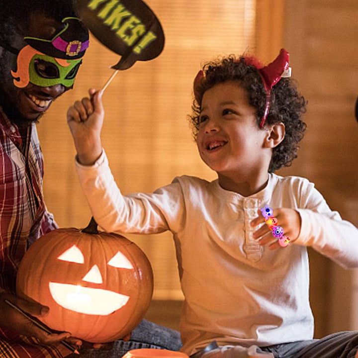 BowLift | Luminous Halloween Rings & Brooches