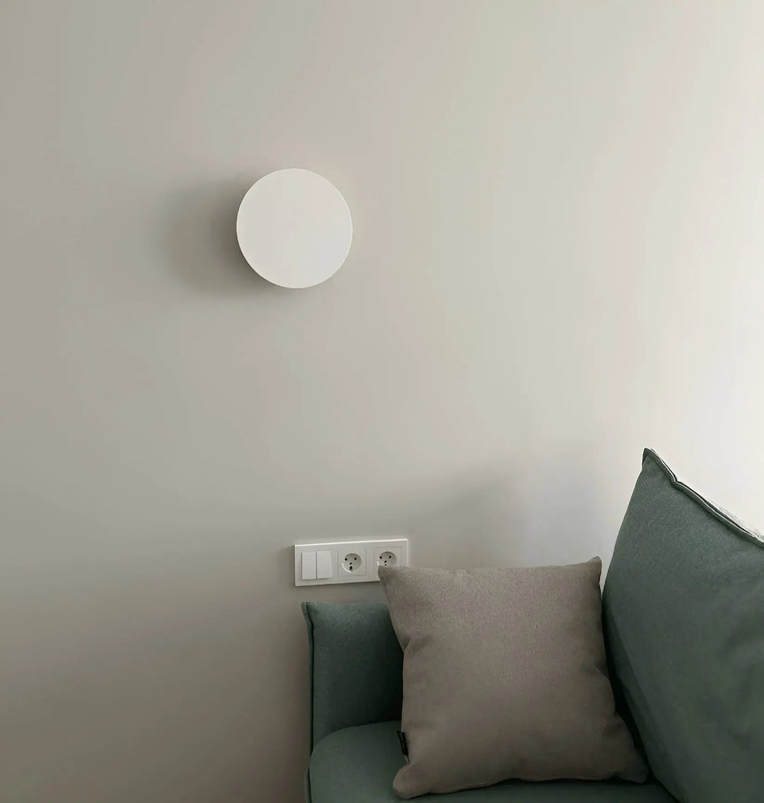 BowLift | Stylish Lighting: Luxury LED Wall Lamp with Elegant Acrylic and Touch Control