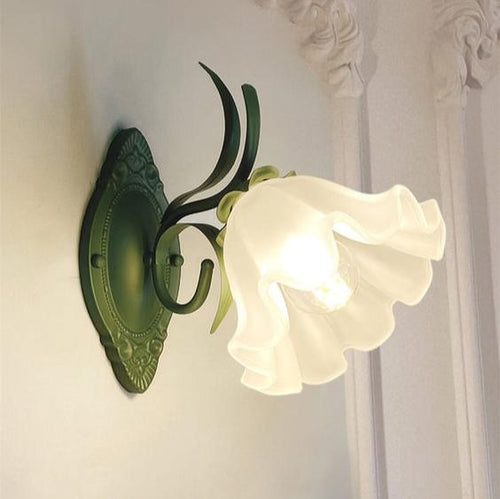 BowLift | LED Lily of the Valley Flower Wall Lamp - Decorative Floral Light Fixture for Living Room & Bedroom Decor