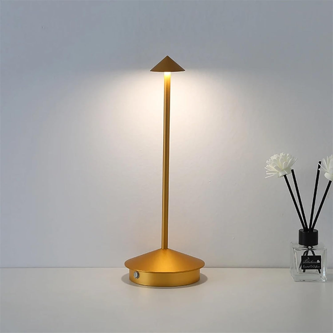 Robyn Arrow LED Table Lamp | Bowlift