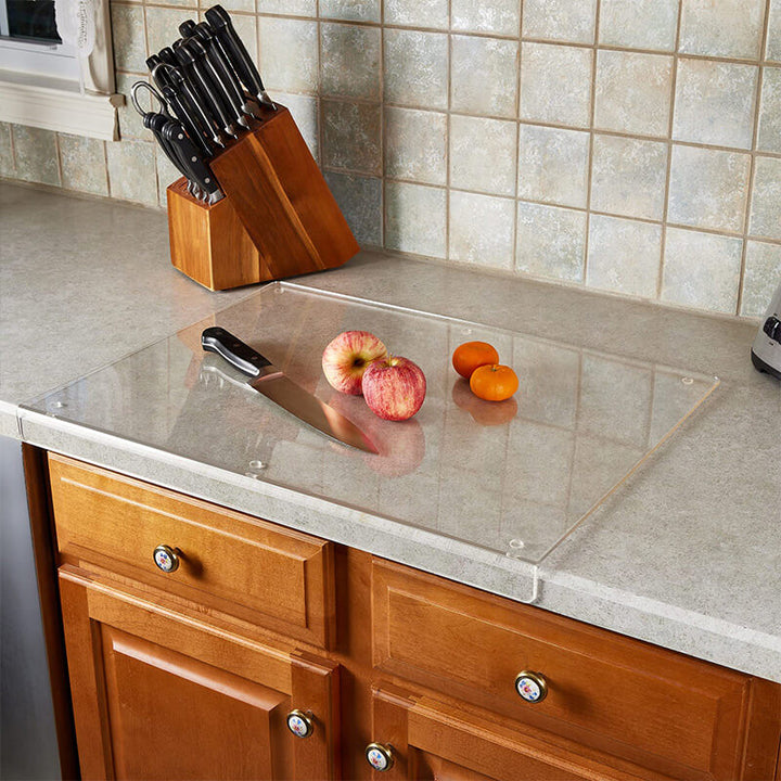 BowLift | Non-slip, transparent cutting board in acrylic