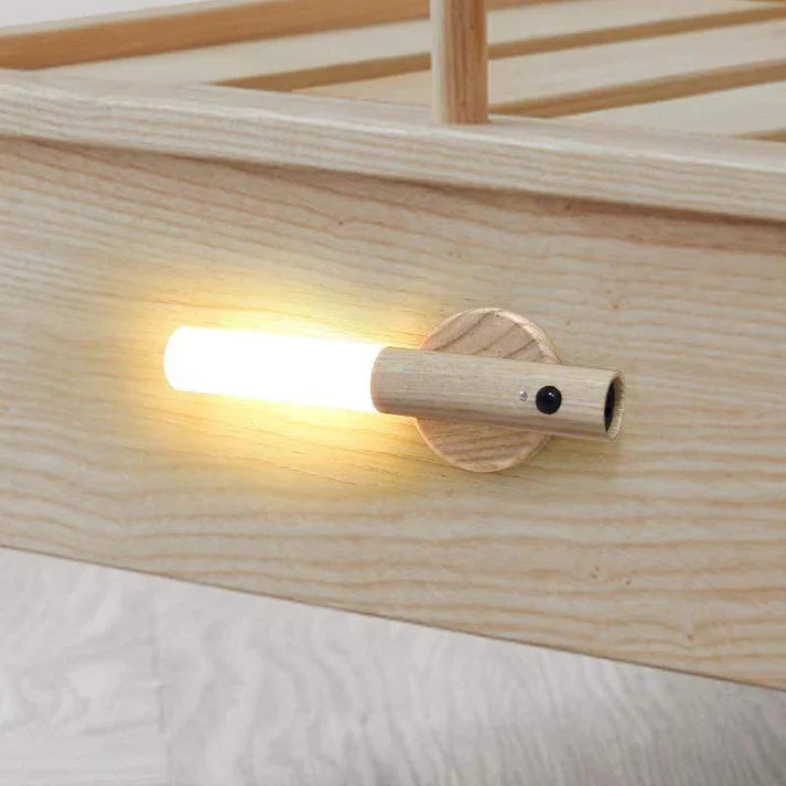 BowLift | Modern Torch Motion Light