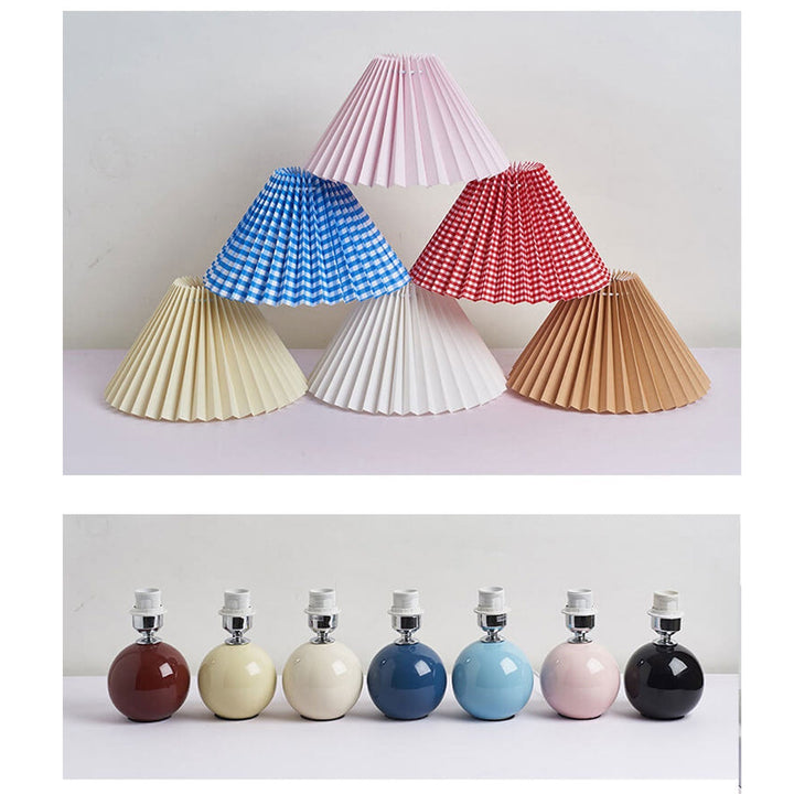 BowLift | Nordic minimalist 1-light table lamp made of ceramic with pleats