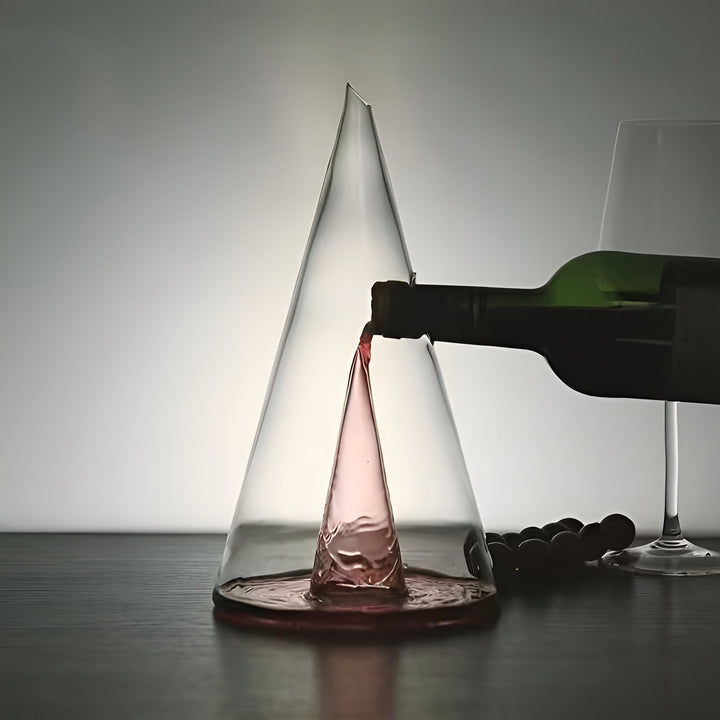 Red Wine Decanter made of Glass – Stylish Aeration with Waterfall Pouring | Includes Cooling Container | Bowlift