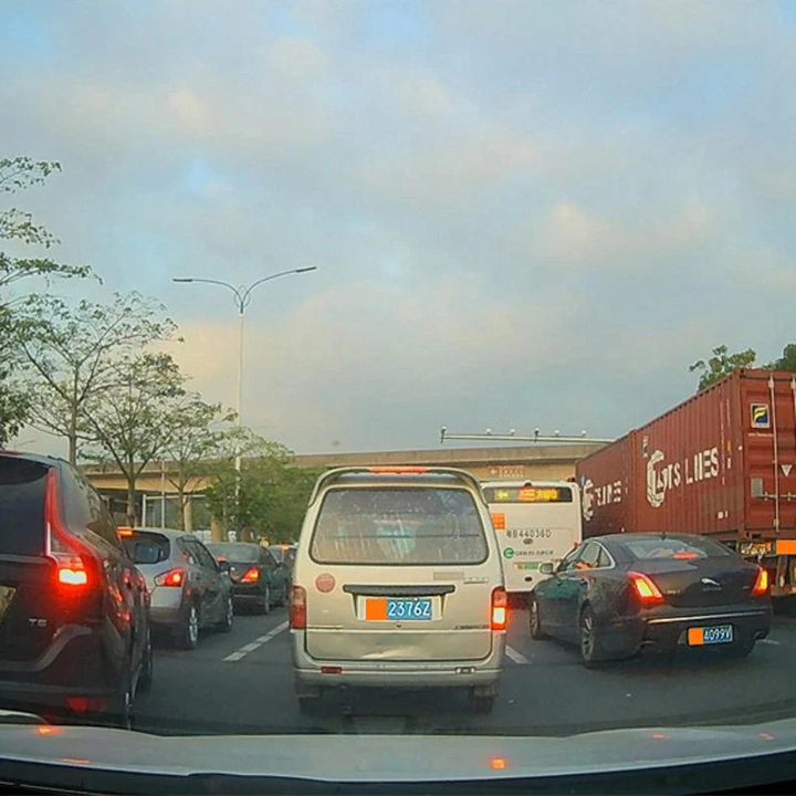 BowLift | Wide Angle 1920x1080P FHD Dual Dash Cam