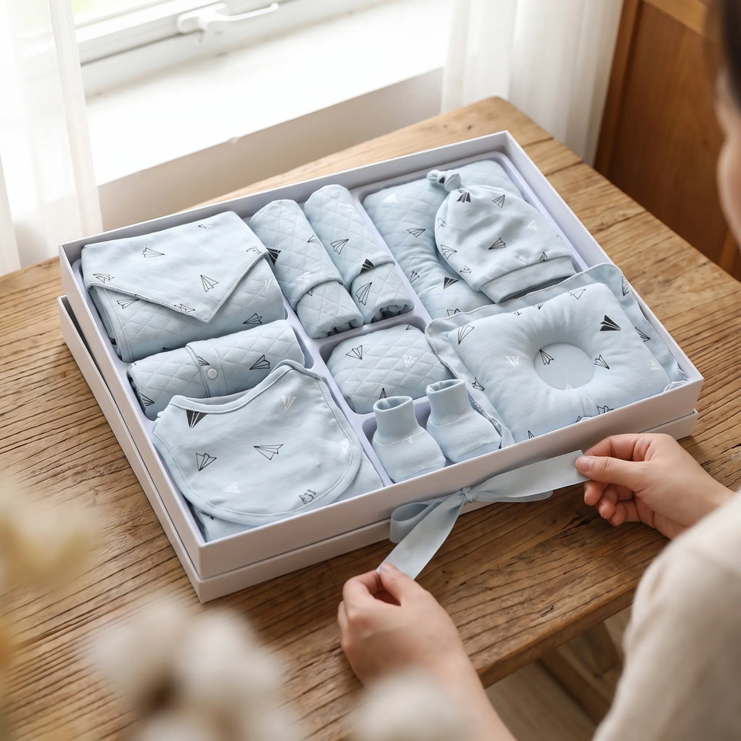 BowLift | Baby Gift Box Set Made of Cotton for Newborns