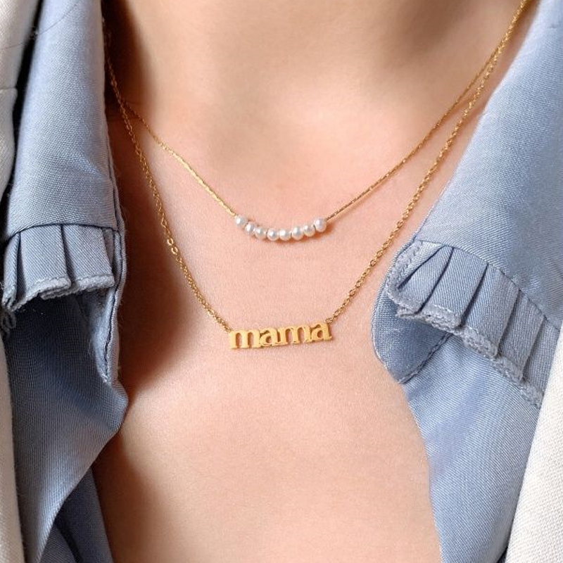 BowLift | Letter "mama" Pendant Necklace