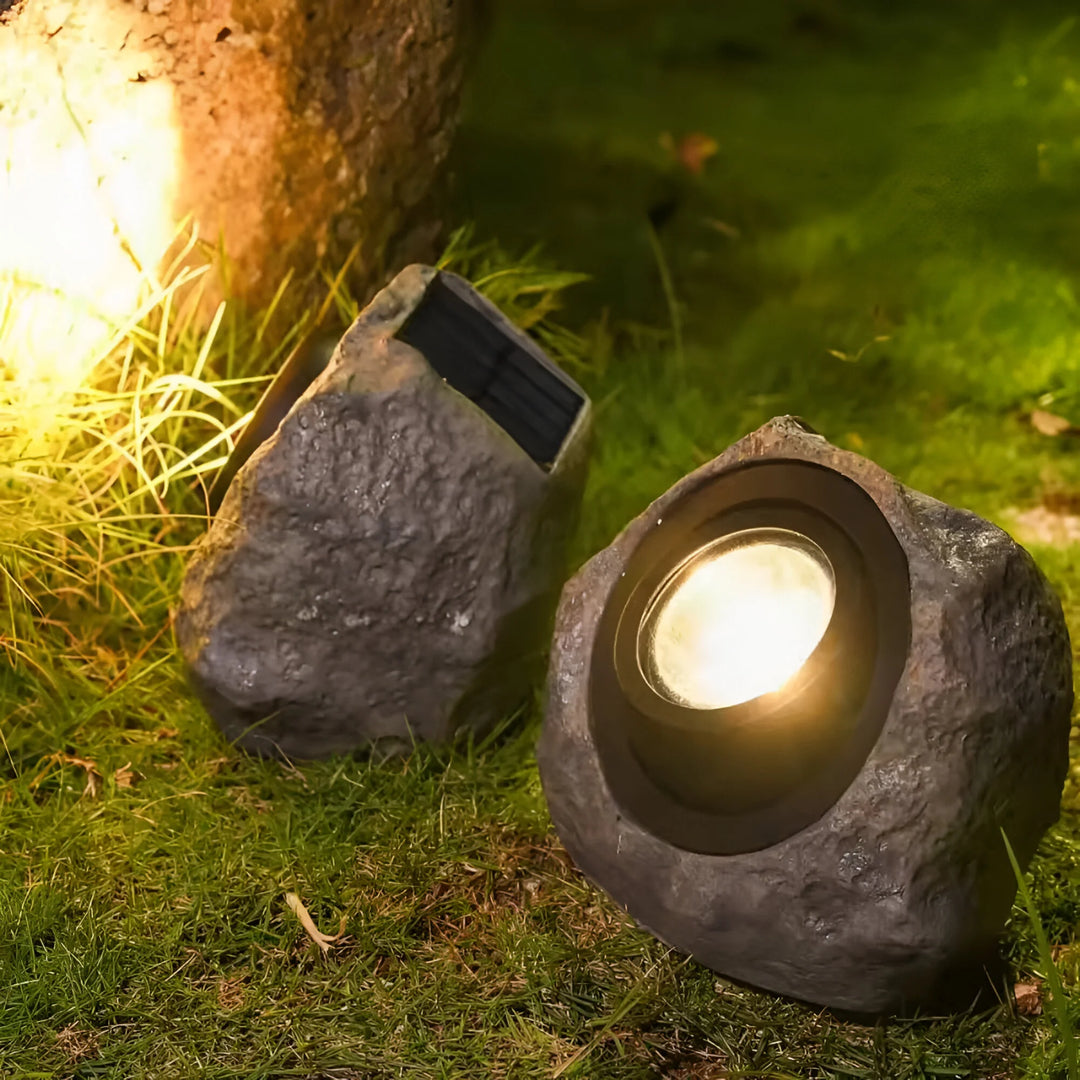 StoneGlow – Solar Rock Garden Light