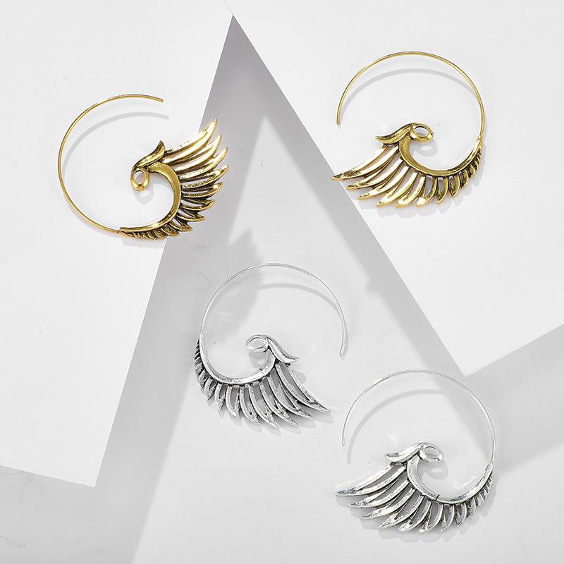 BowLift | Vintage Peacock Tassel Earrings