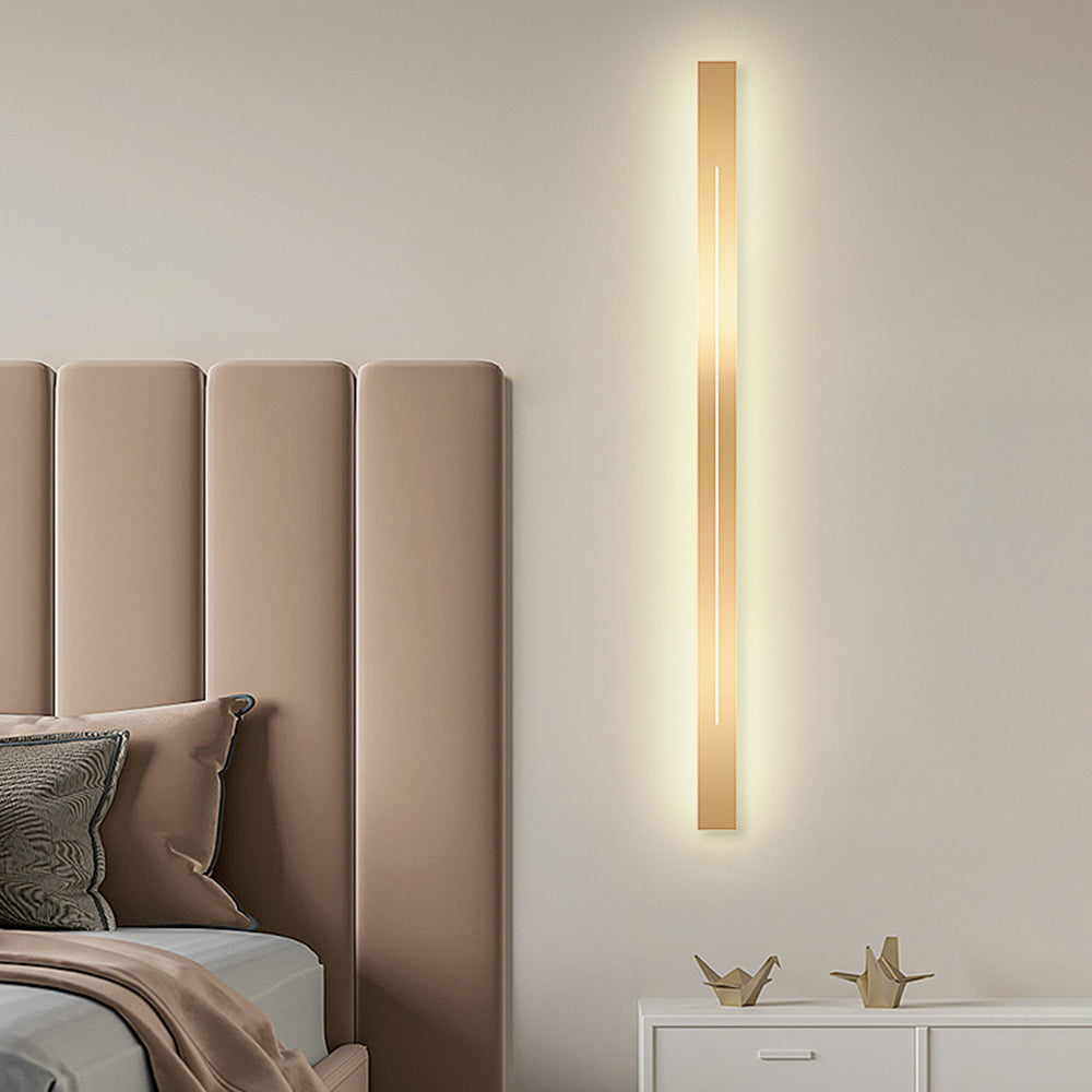 Modern LED Wall Lamp - LumièreGold | Bowlift