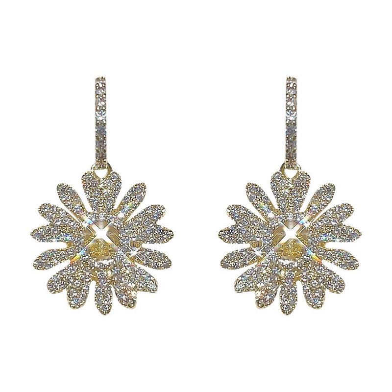 BowLift | Vintage Flower Pendant Earrings
