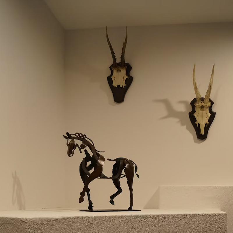 Hollow Metal Horse Ornament | Bowlift