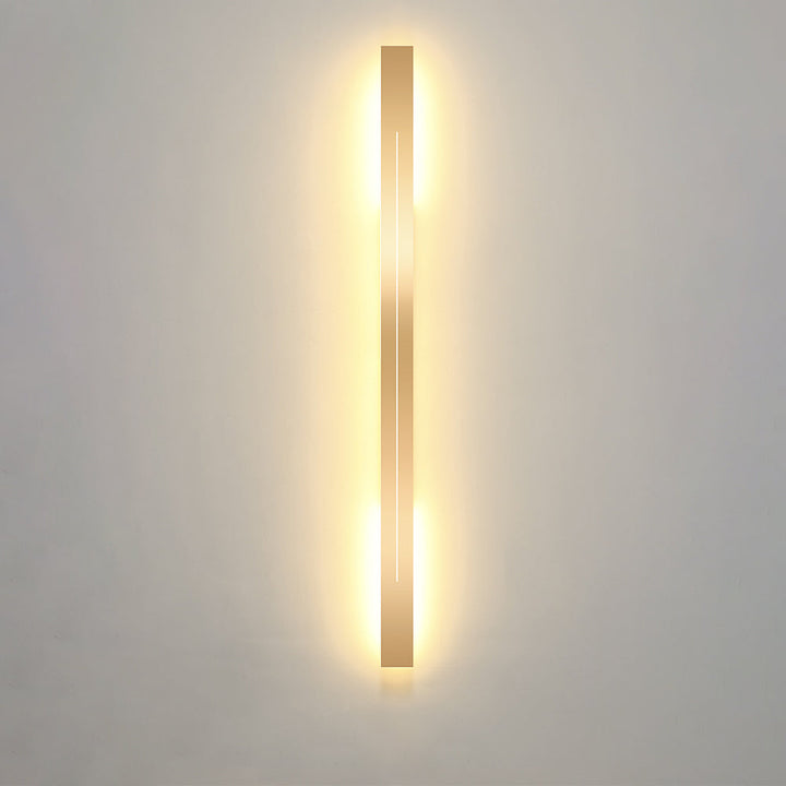Modern LED Wall Lamp - LumièreGold | Bowlift