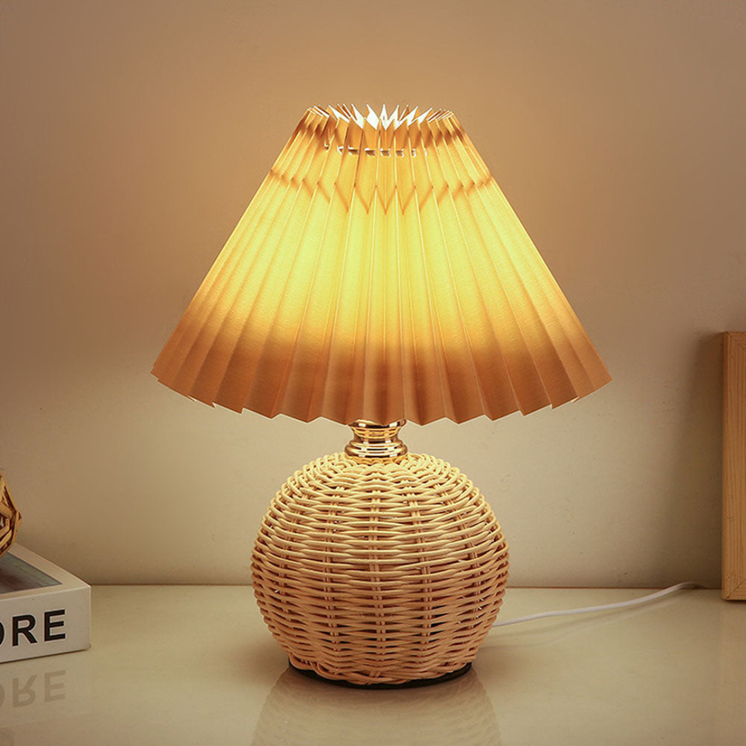 BowLift | Modern Table Lamp with White Pleated Shade