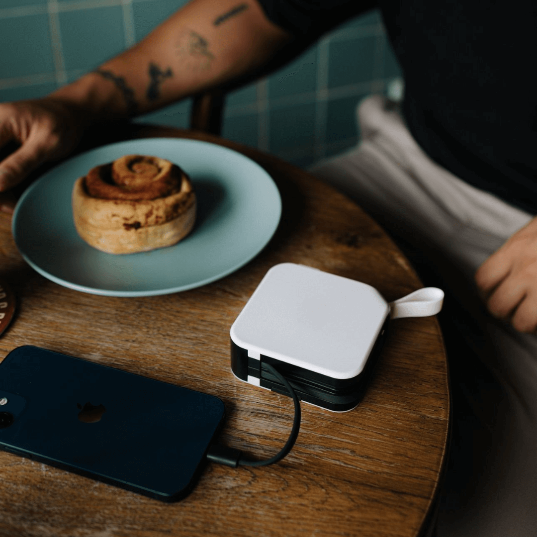 PowerGo Pro – Wireless Fast Charging Power Bank | Bowlift