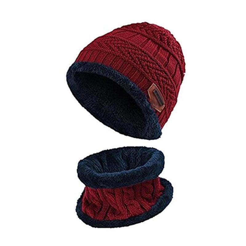 BowLift | Warm hat with scarf