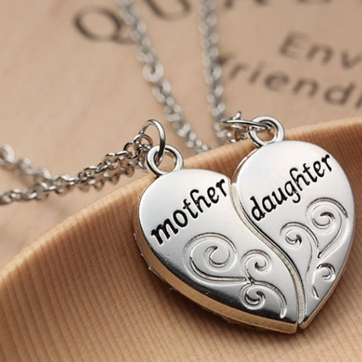 BowLift | Mother and Daughter Heart Necklace