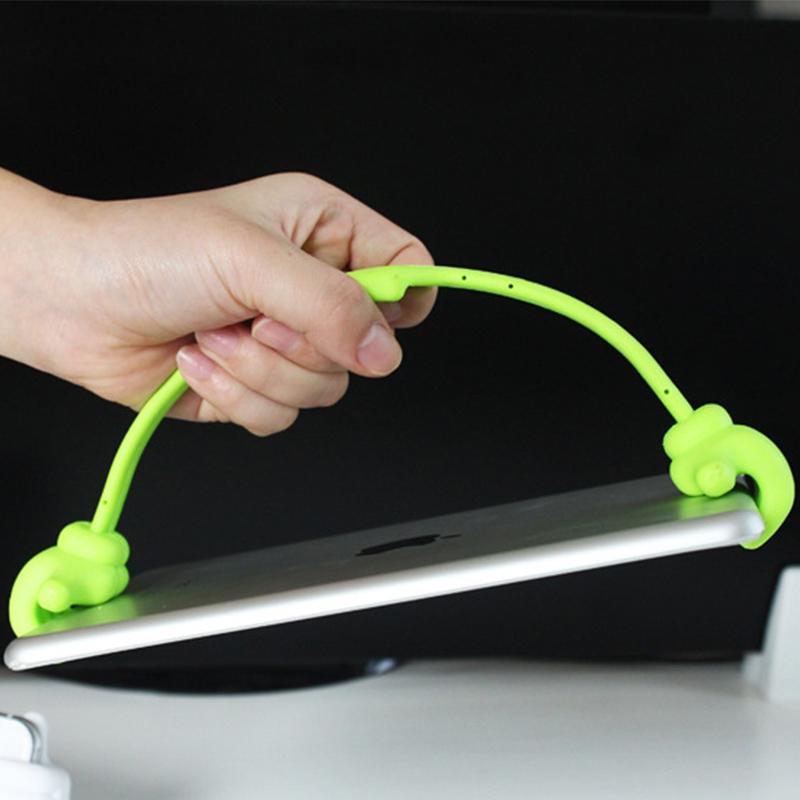 BowLift | Phone holder with thumb up