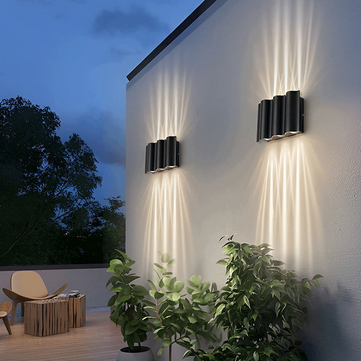 BowLift | Waterproof LED Wall Lamps with Curved Design and Up-Down Effect