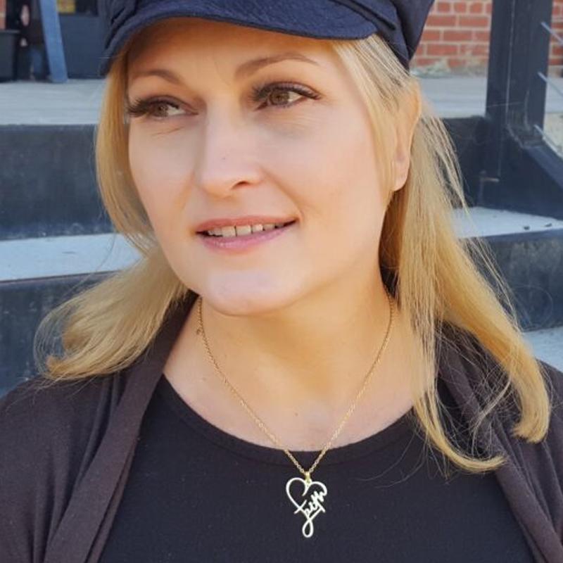 BowLift | Faith Heart Necklace