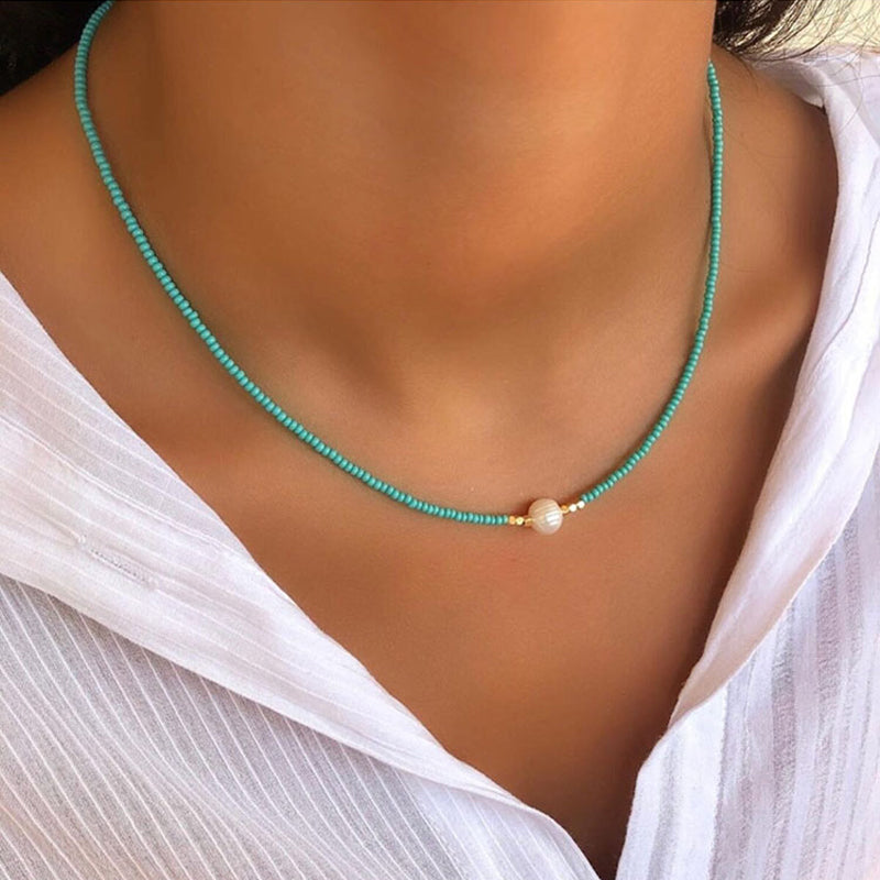 BowLift | Necklace made of freshwater pearls